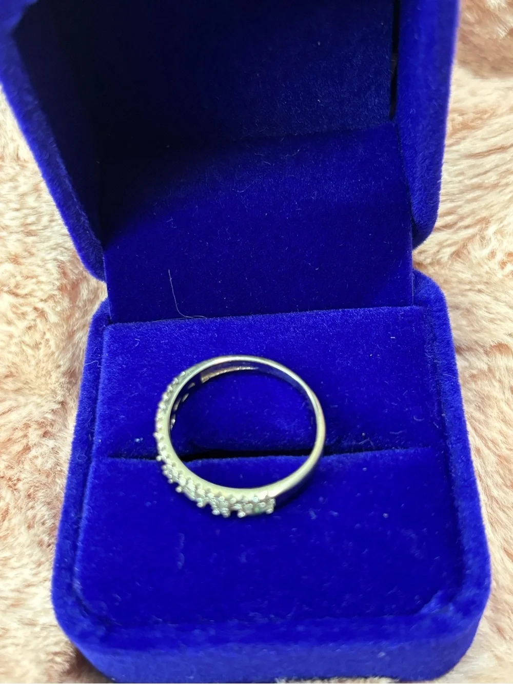 Moissanite Accent Silver Leaf Band Ring